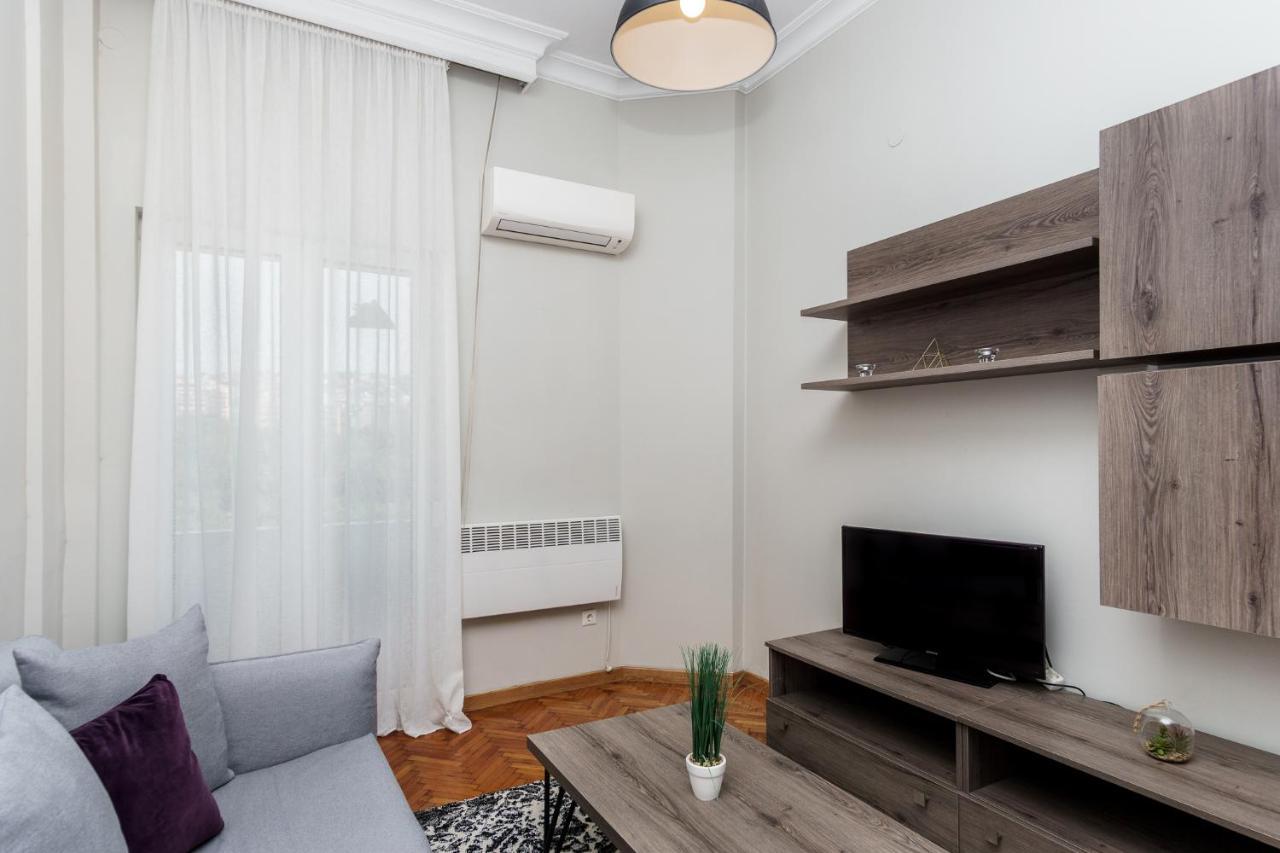 C.4 Red Rose #Colony_Central_Apartment Salonicco Esterno foto