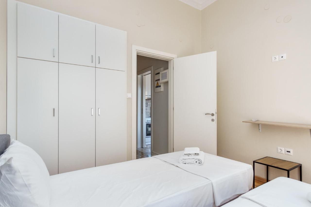 C.4 Red Rose #Colony_Central_Apartment Salonicco Esterno foto