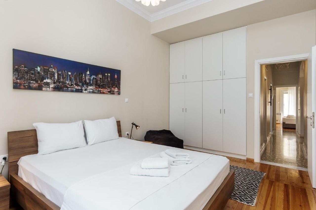 C.4 Red Rose #Colony_Central_Apartment Salonicco Esterno foto